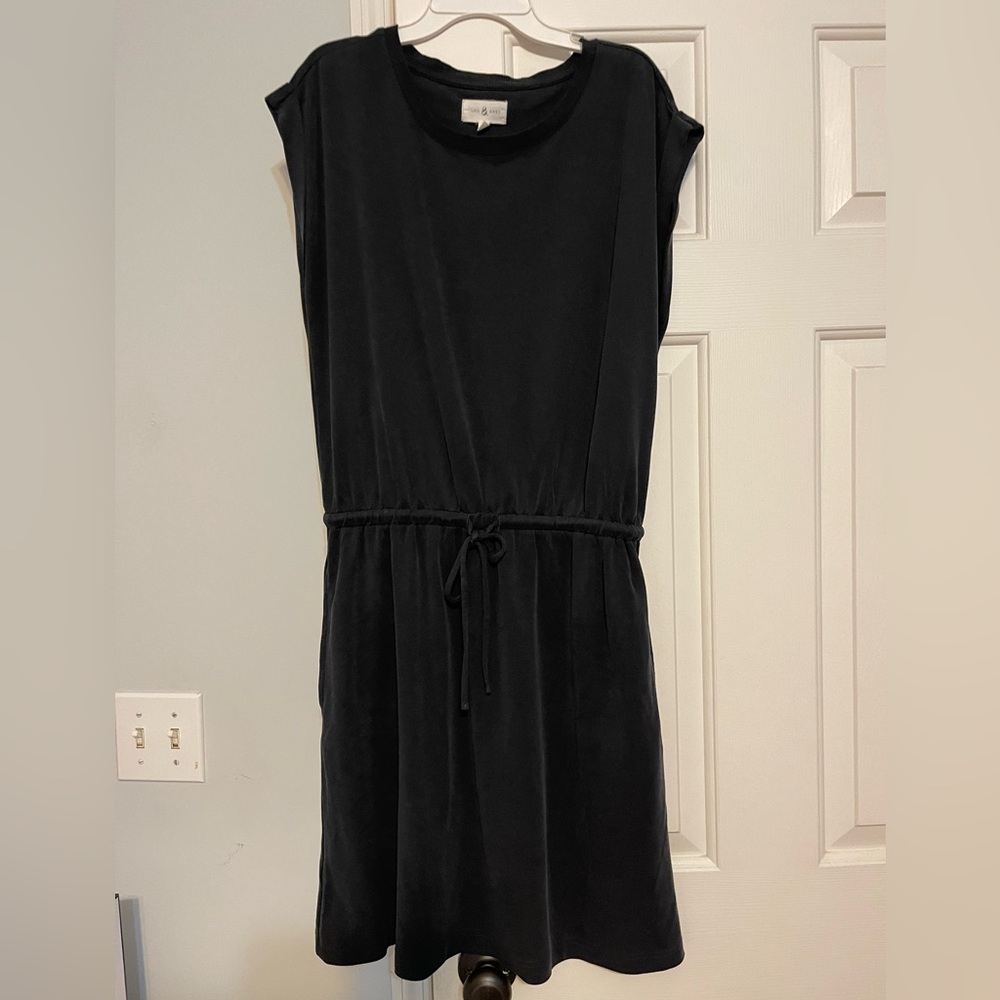 Lou & Grey signature soft dress